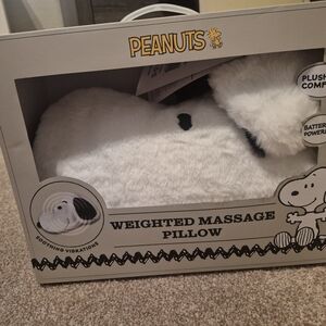 Peanuts Black and White Massage Pillow